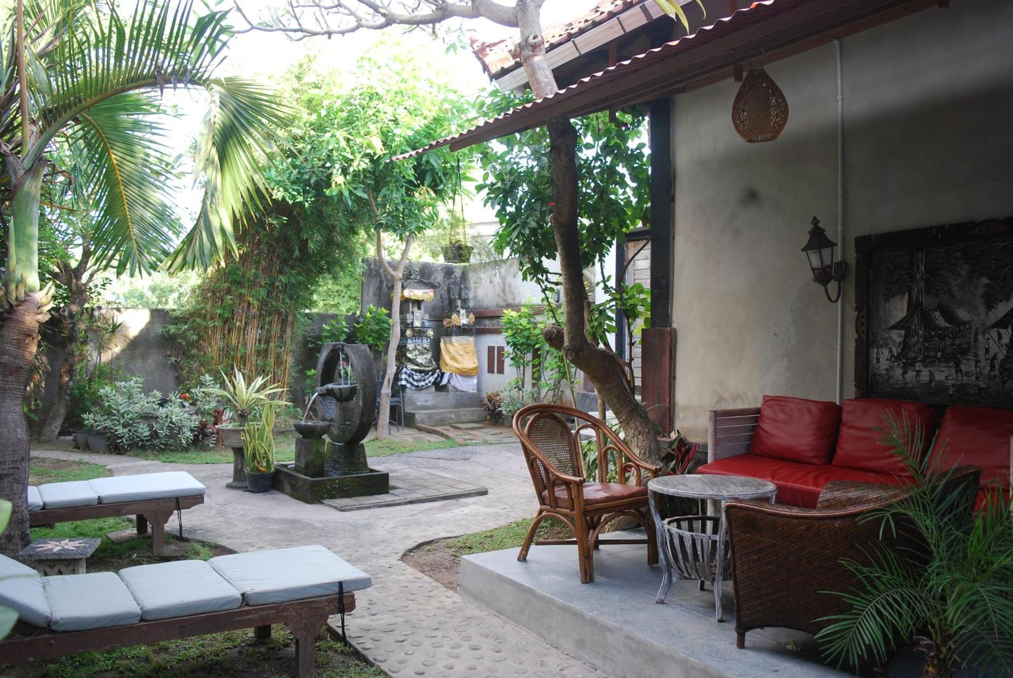 Dalum Homestay Amed Dış mekan fotoğraf