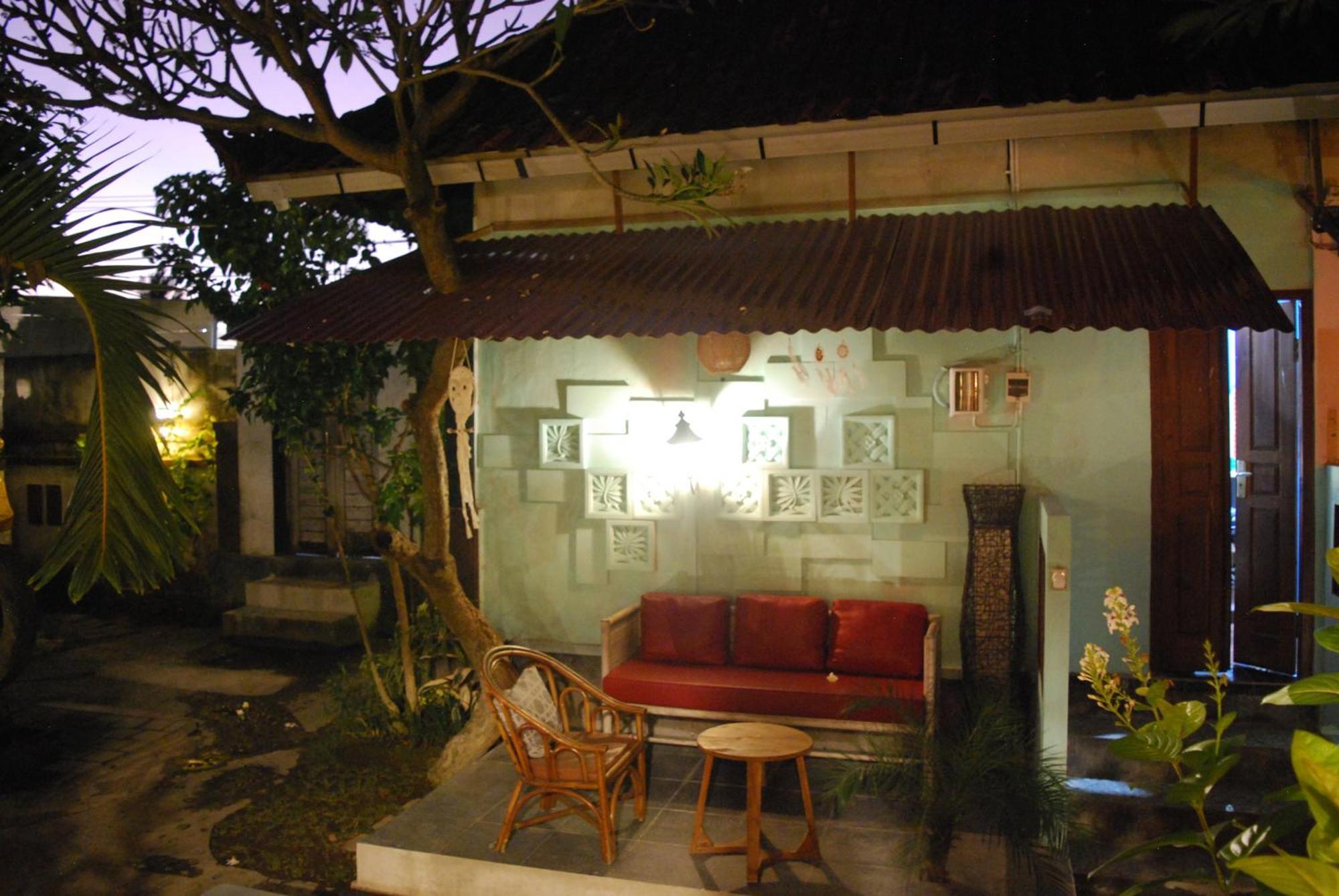 Dalum Homestay Amed Dış mekan fotoğraf