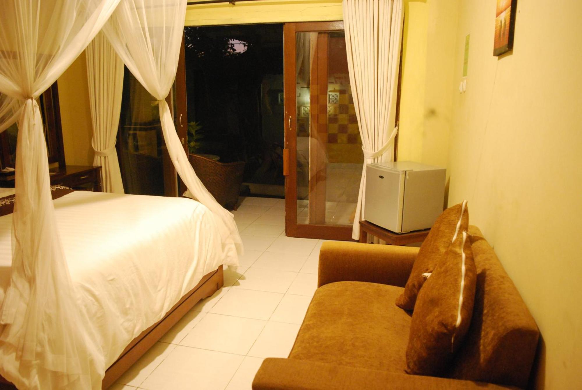 Dalum Homestay Amed Dış mekan fotoğraf